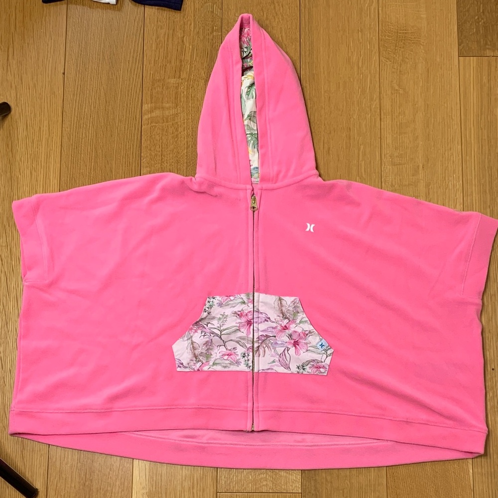 Hurley x Loveshackfancy Pink Hooded Swim Poncho with Floral Pocket